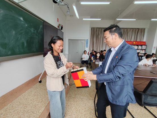 1716205322645068085.png image.png